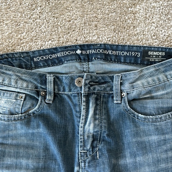 Buffalo Men’s Slim Six Fit Jean - Picture 4 of 6